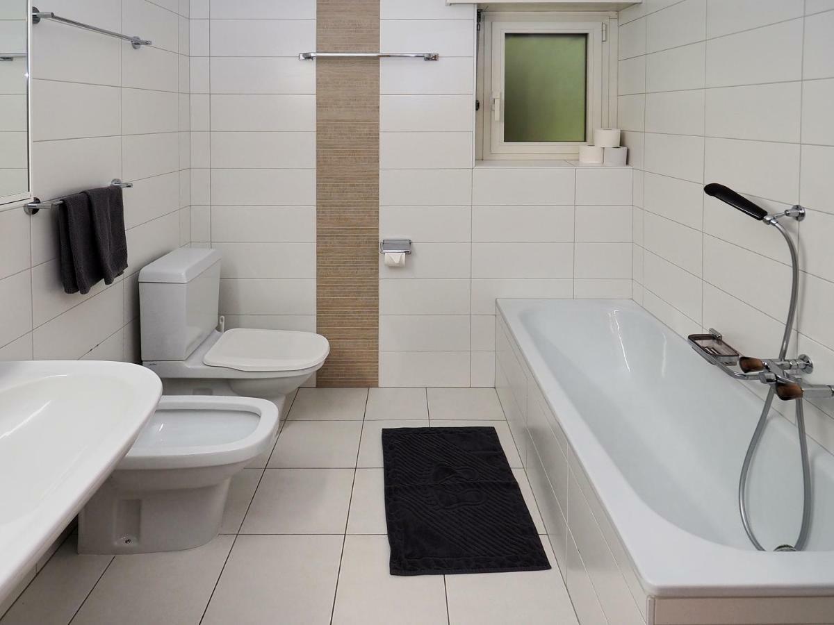 Apart Holidays - Residenza Flora Локарно Екстериор снимка